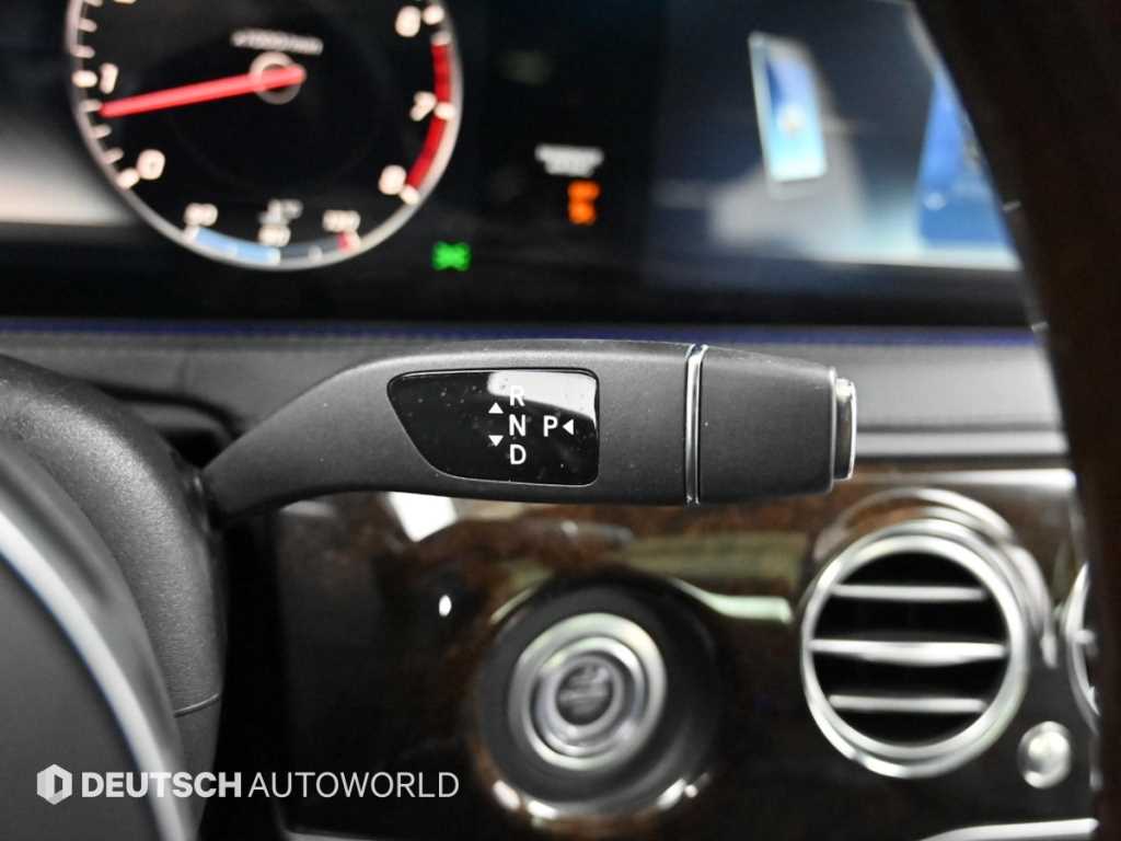 Mercedes Benz S Class - Vista 9