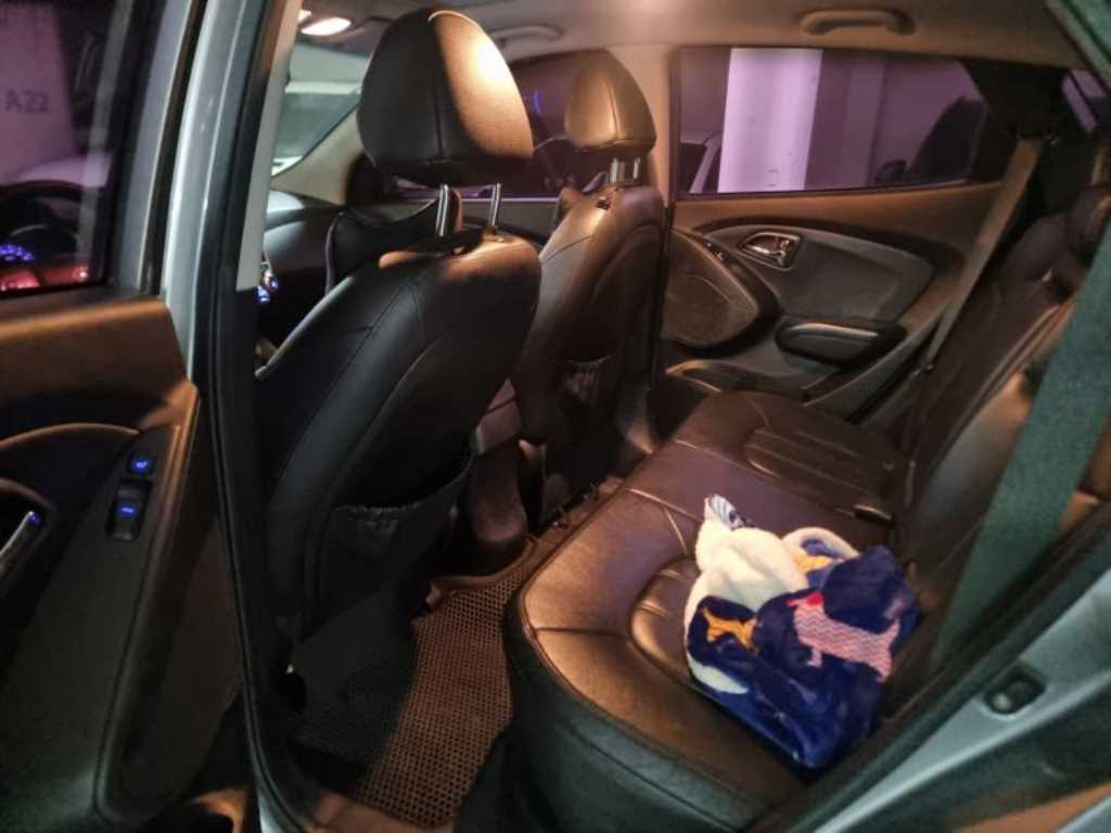 HYUNDAI Tucson - Vista 7