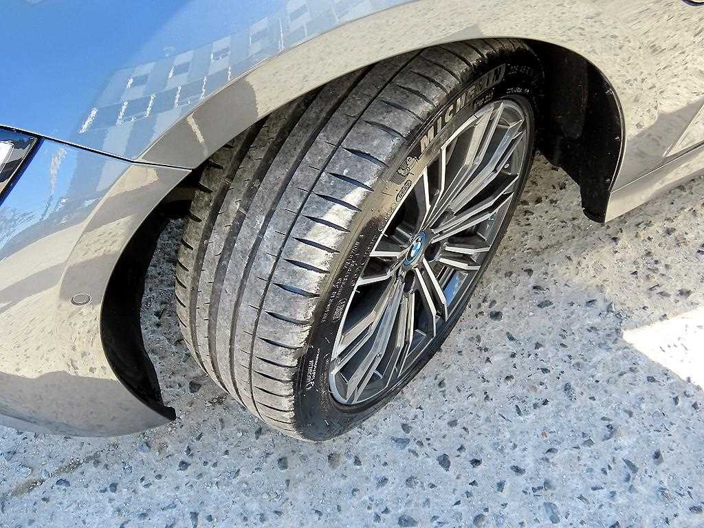 BMW 3 series 2022 Gris - Importación desde Corea - HF Imports Iquique - Foto 19