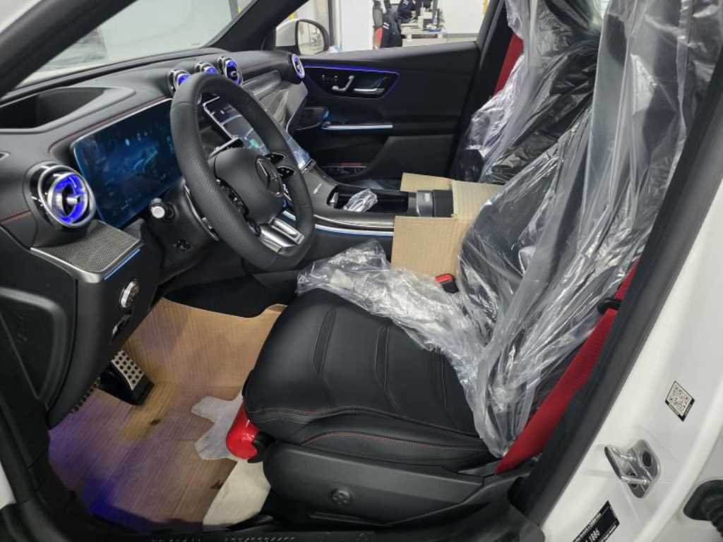 Mercedes Benz GLC Class - Vista 2