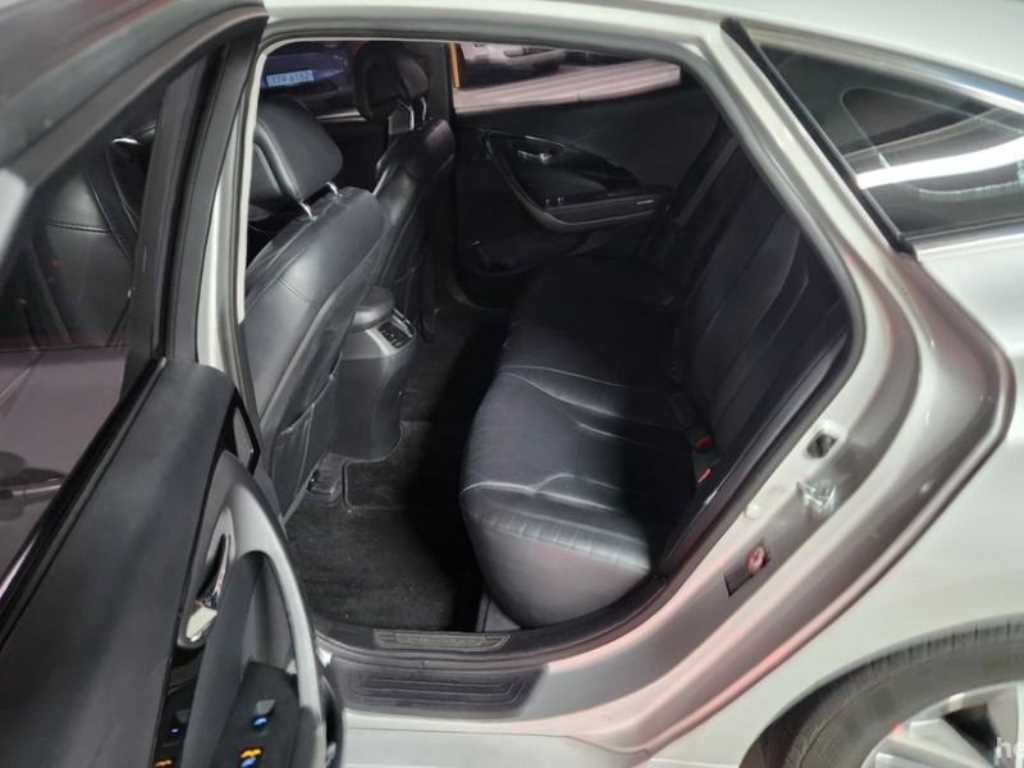 HYUNDAI Grandeur - Vista 8