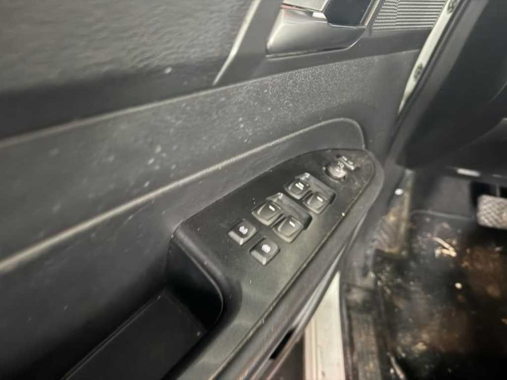 Ssangyong Rexton - Vista 4