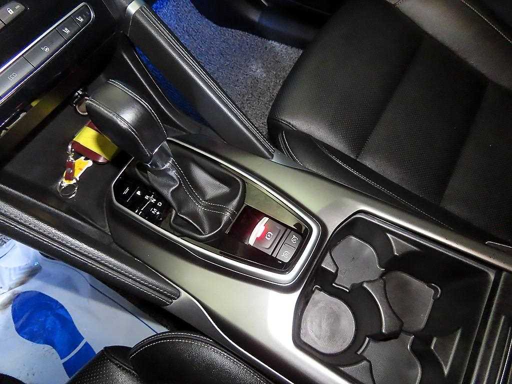 SAMSUNG QM6 - Vista 12