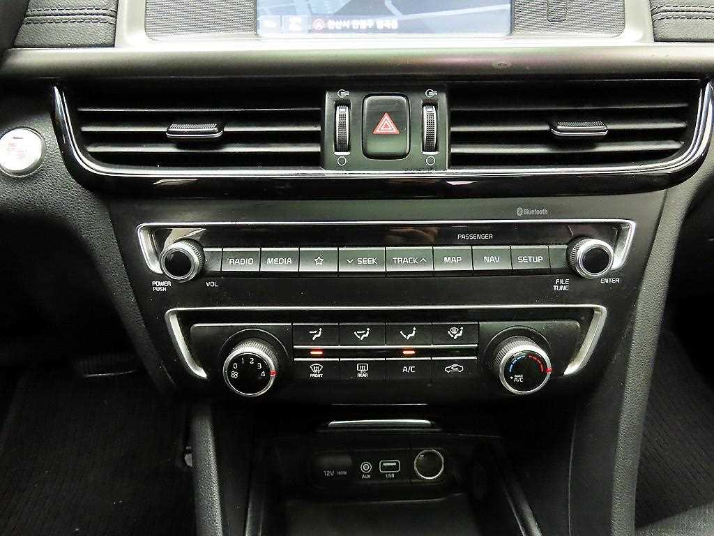 KIA K5 2018 Blanco - Importación desde Corea - HF Imports Iquique - Foto 17