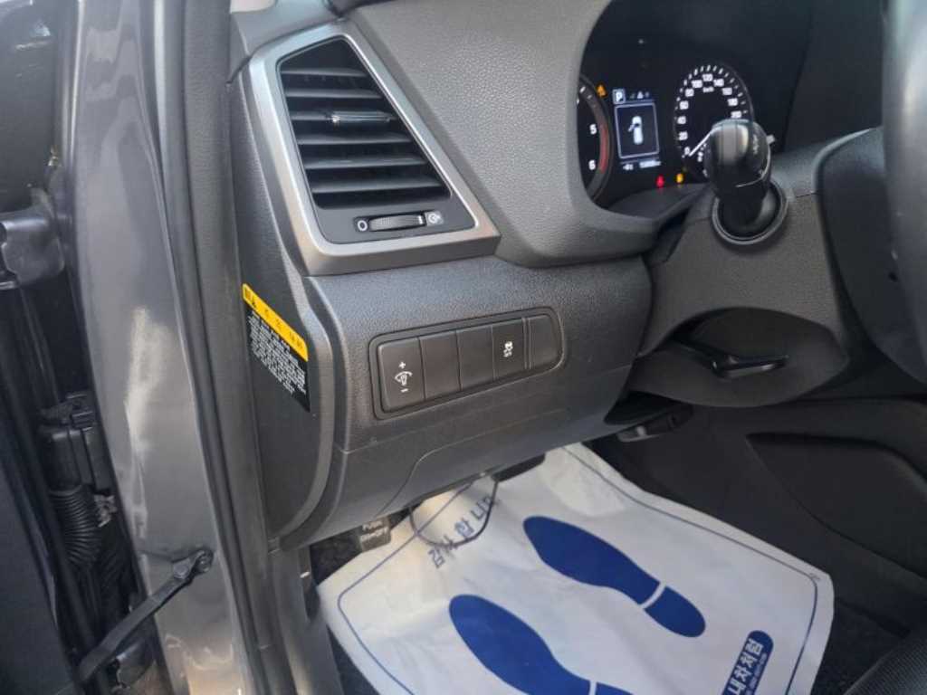 HYUNDAI Tucson - Vista 11