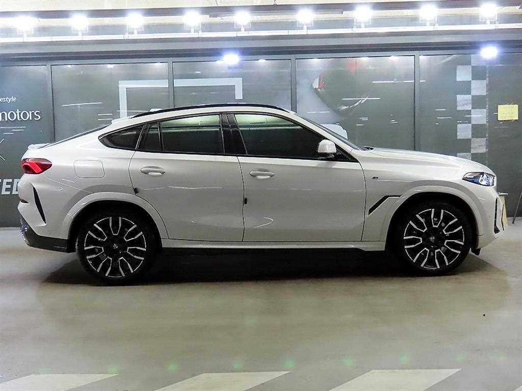 BMW X6 - Vista 3