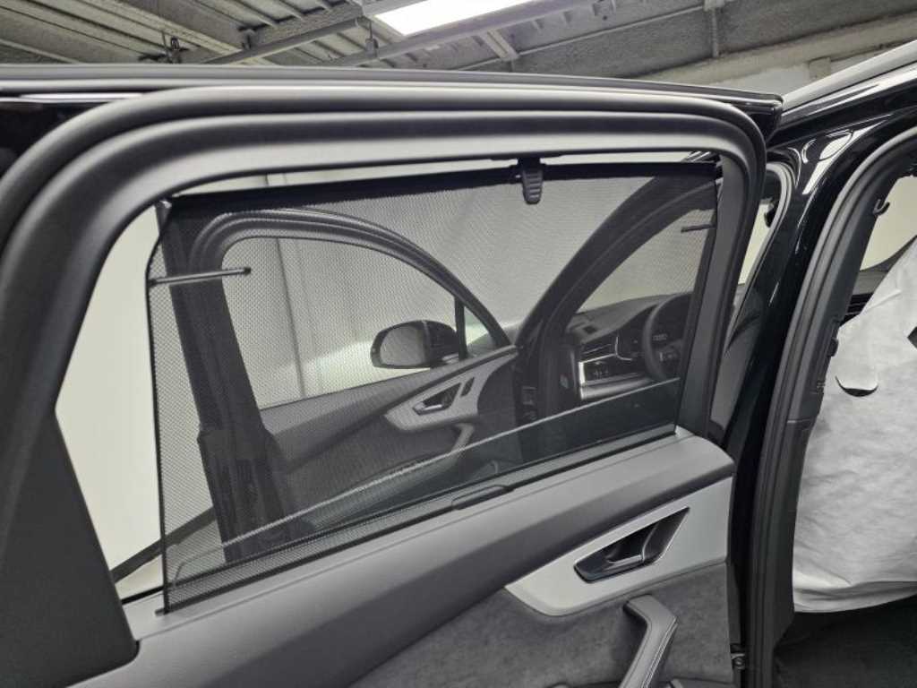 Audi Q7 2026 Negro - Importación desde Corea - HF Imports Iquique - Foto 17