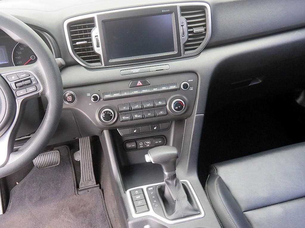 KIA Sportage - Vista 10