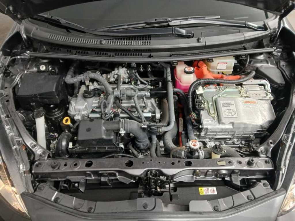 Toyota Prius 2019 Gris - Importación desde Corea - HF Imports Iquique - Foto 18