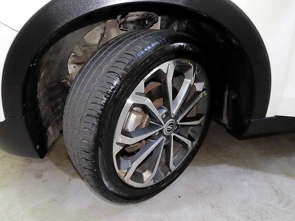 Ssangyong Tivoli 2017 Blanco - Importación desde Corea - HF Imports Iquique - Foto 19