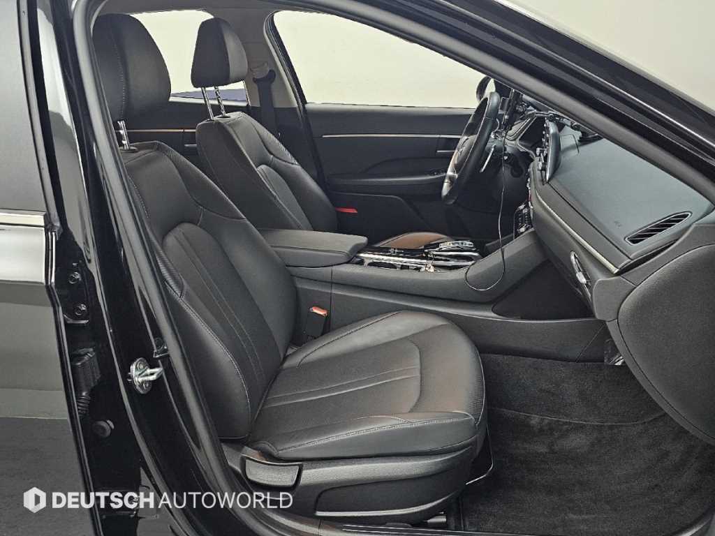 HYUNDAI Sonata - Vista 10