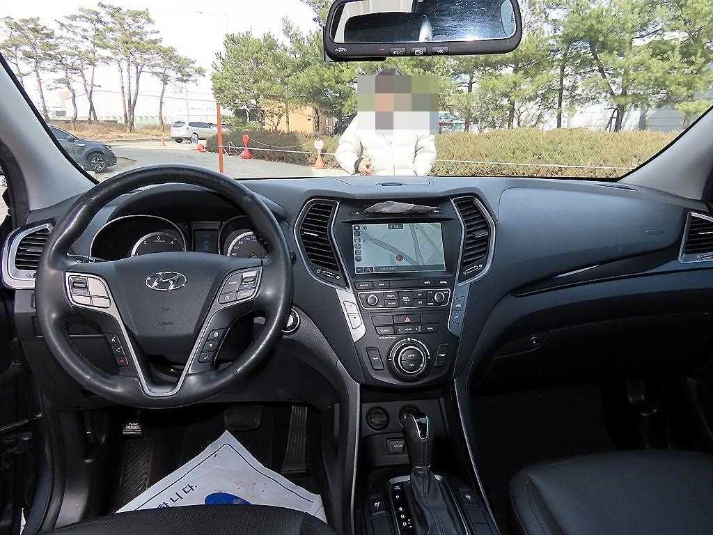 HYUNDAI Santa Fe - Vista 7