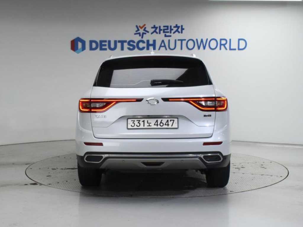 SAMSUNG QM6 - Vista 4