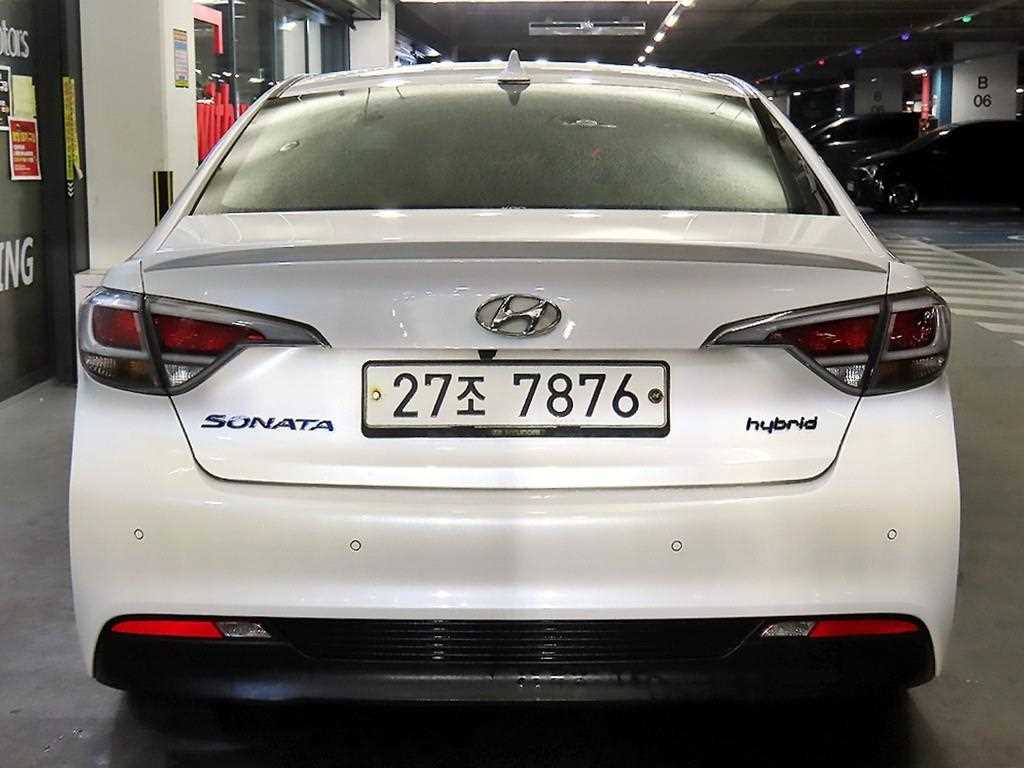 HYUNDAI Sonata - Vista 5