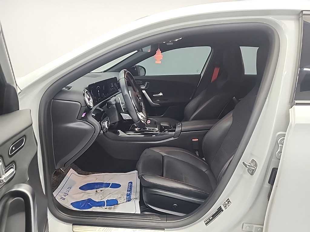 Mercedes Benz A Class - Vista 11