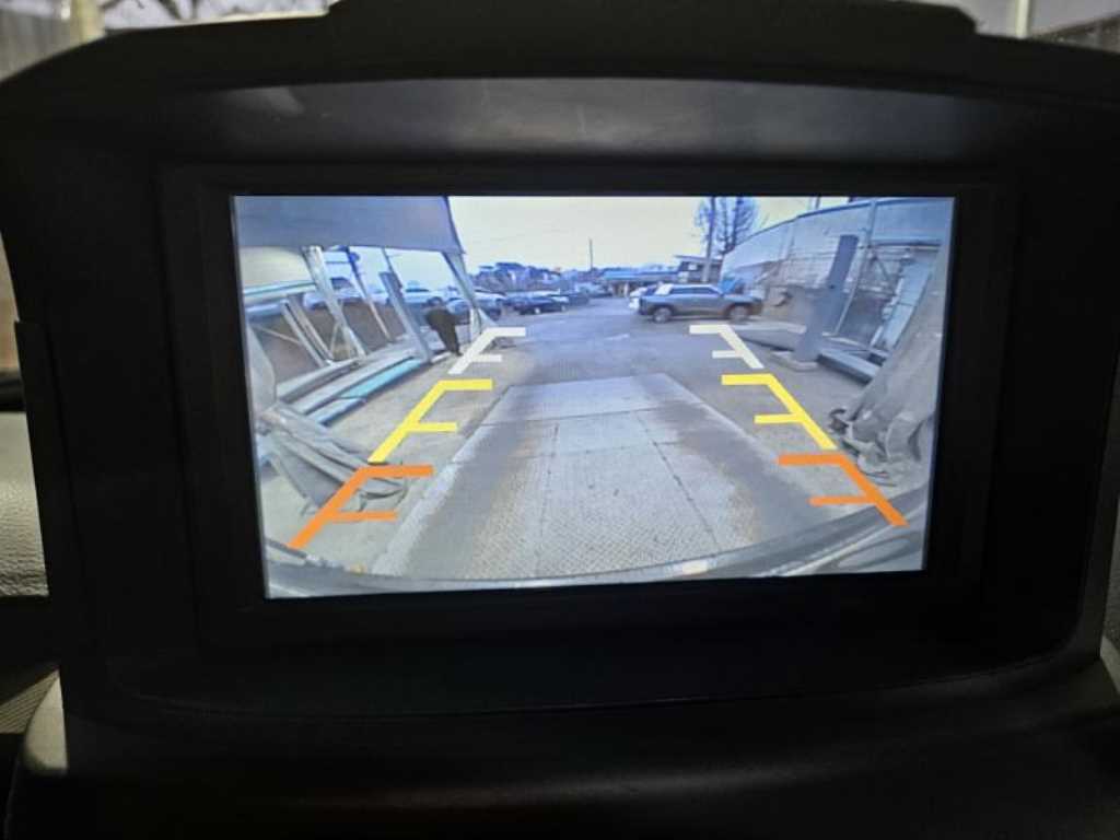 Ssangyong Korando - Vista 12