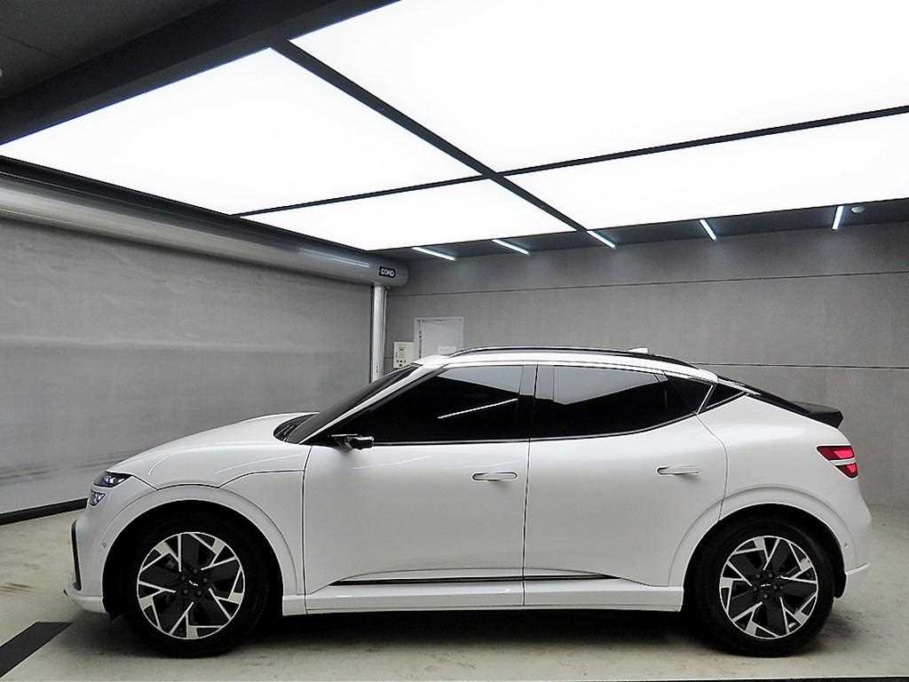 Genesis GV60 - Vista 4