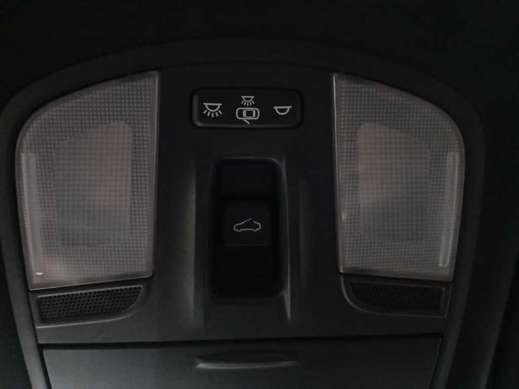 HYUNDAI Veloster 2018 Gris - Importación desde Corea - HF Imports Iquique - Foto 14