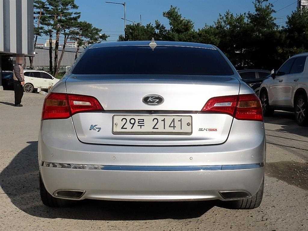 KIA K7 - Vista 4