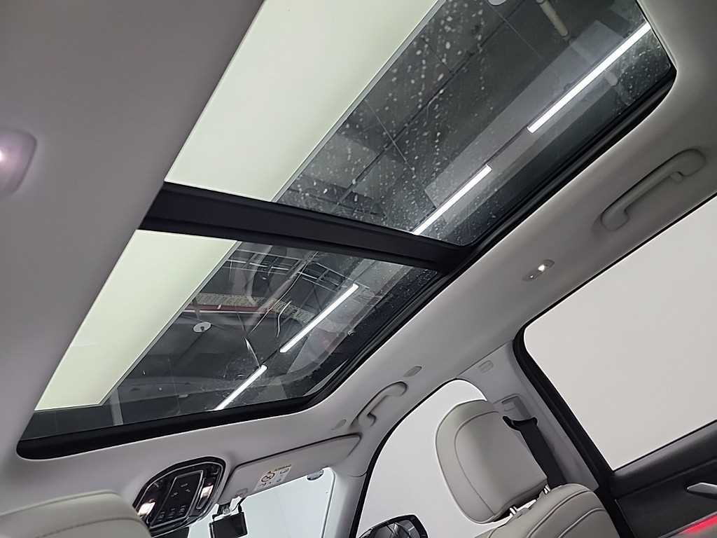 Jeep Cherokee - Vista 5