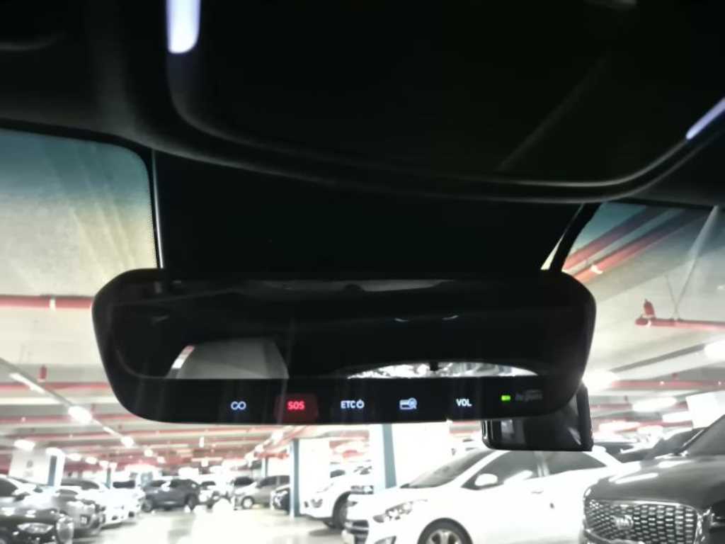 Genesis G70 2023 - Importación desde Corea - HF Imports Iquique - Foto 14