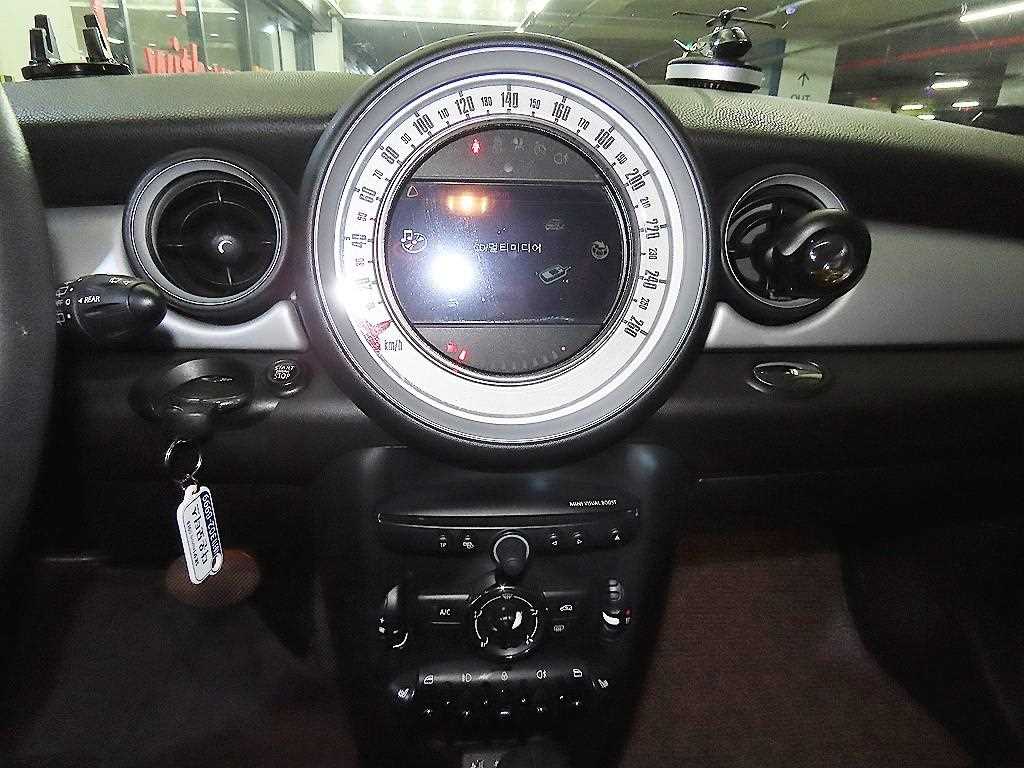 Mini Cooper - Vista 11