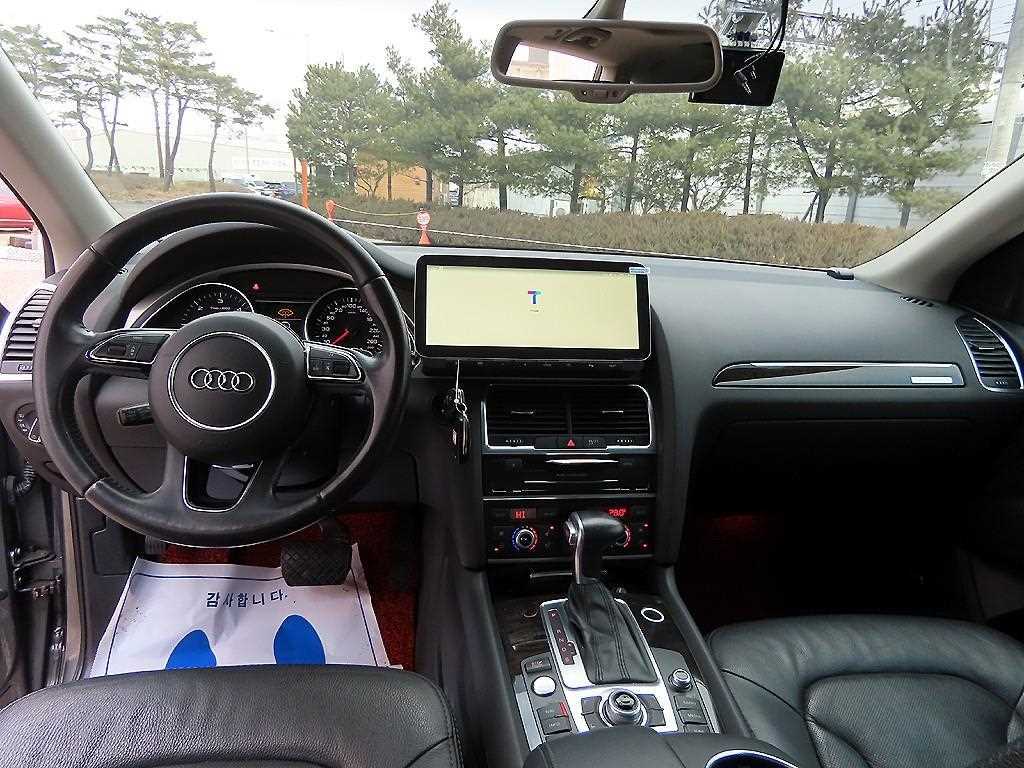 Audi Q7 - Vista 7