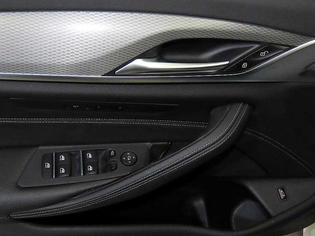 BMW 5 Series 2018 Blanco - Importación desde Corea - HF Imports Iquique - Foto 14