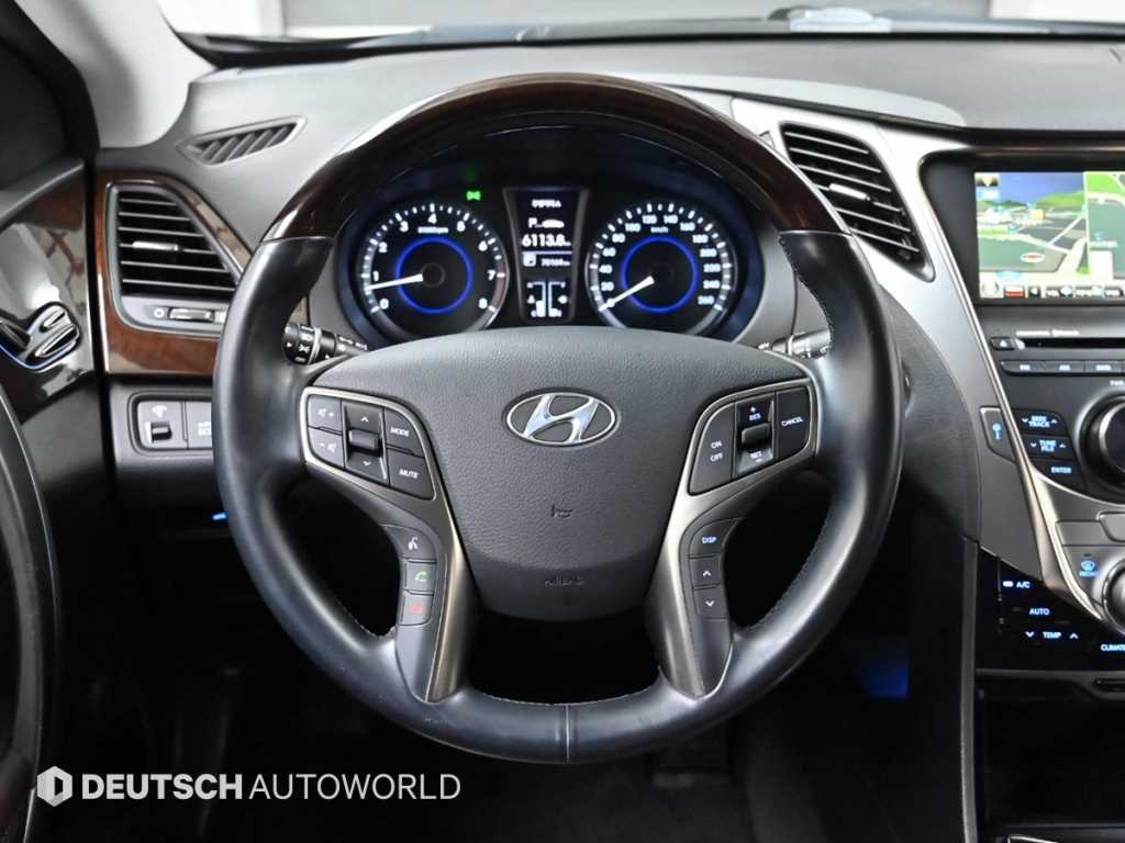 HYUNDAI Grandeur 2011 Negro - Importación desde Corea - HF Imports Iquique - Foto 13