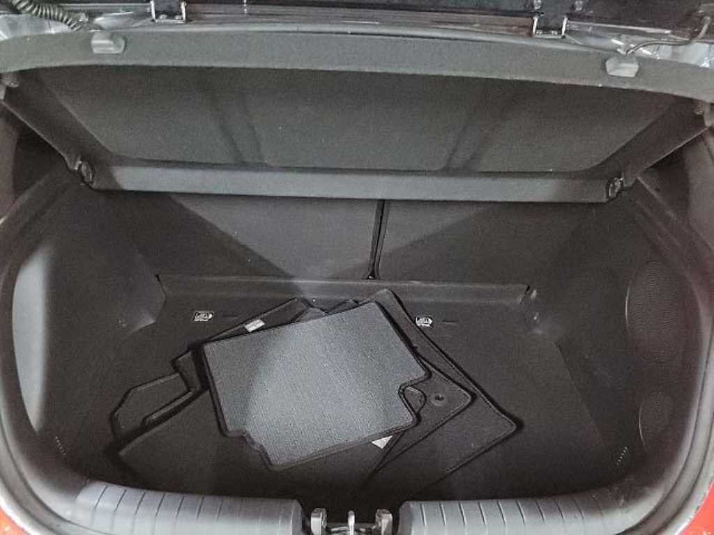 HYUNDAI Veloster 2020 Rojo - Importación desde Corea - HF Imports Iquique - Foto 16