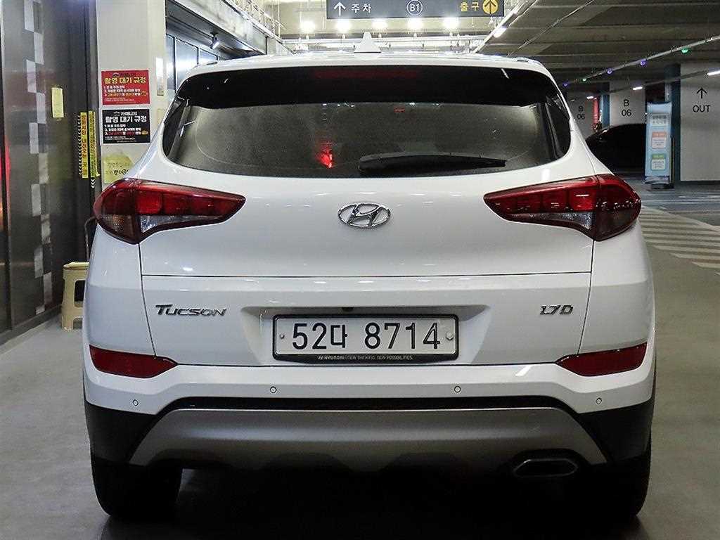 HYUNDAI Tucson - Vista 5