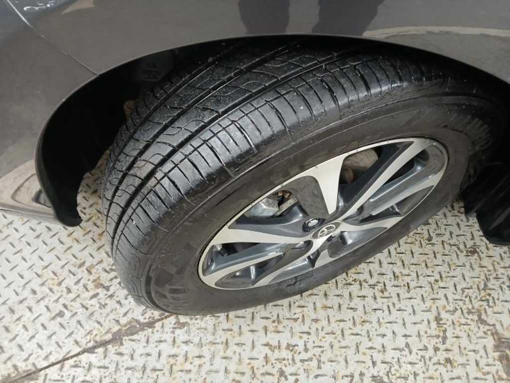 Toyota Prius 2019 Gris - Importación desde Corea - HF Imports Iquique - Foto 19