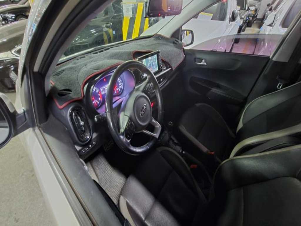 KIA Morning - Vista 4