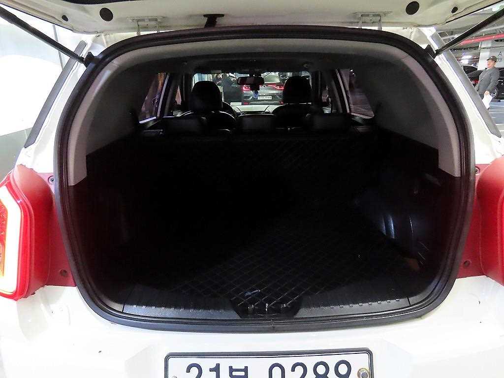 Ssangyong Tivoli 2016 Blanco - Importación desde Corea - HF Imports Iquique - Foto 18