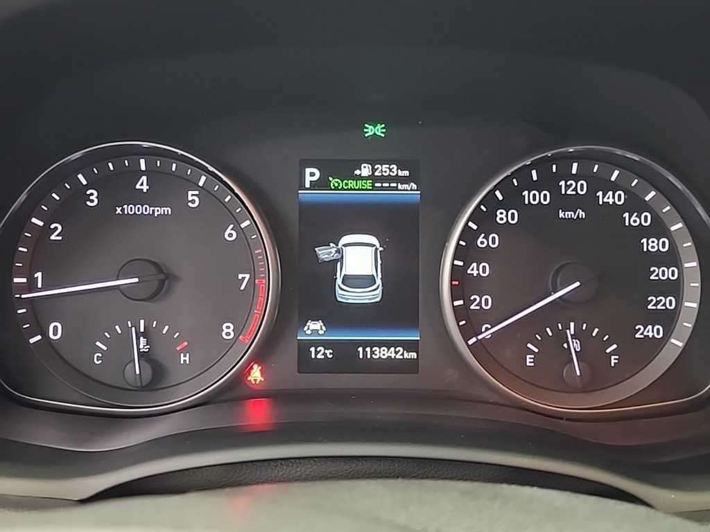 HYUNDAI i30 - Vista 6