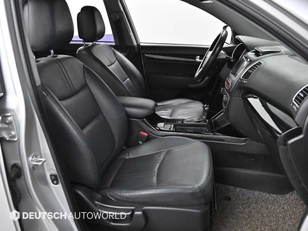 KIA Sorento - Vista 10