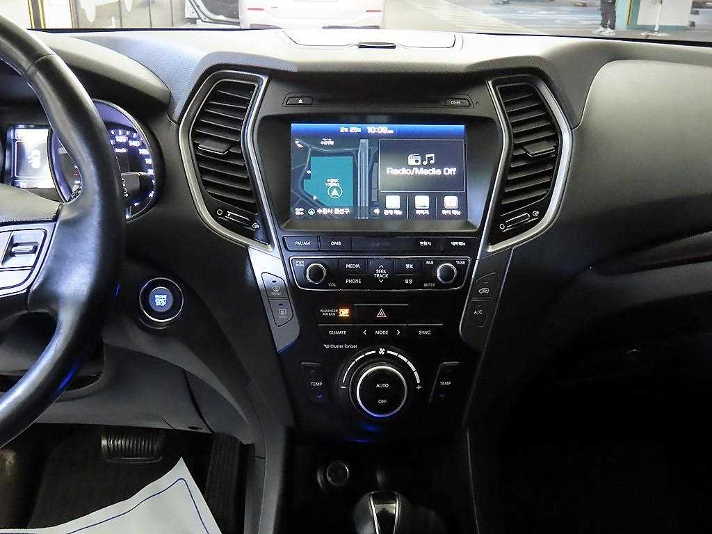 HYUNDAI Santa Fe - Vista 11