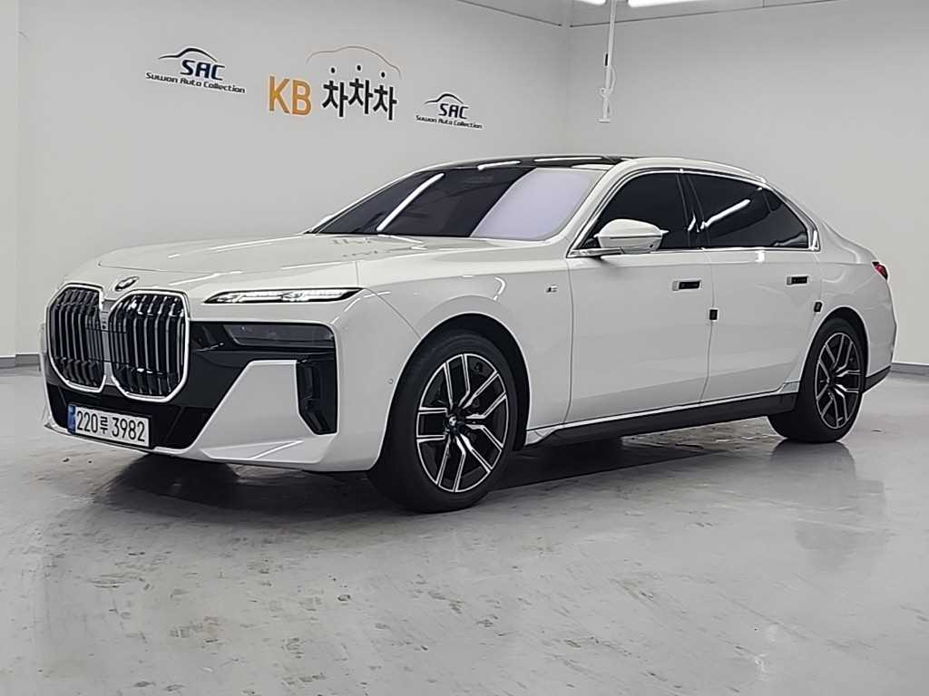 BMW 7 Series - Vista 2