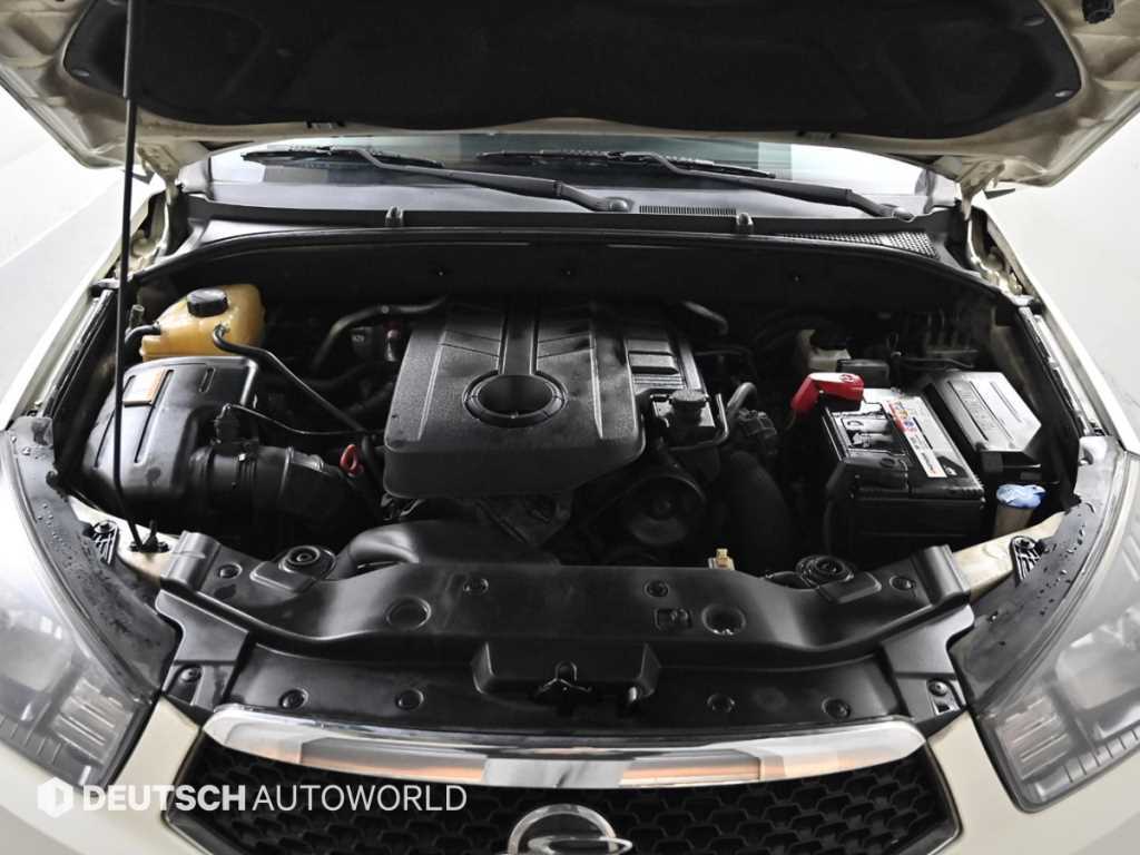 Ssangyong Korando - Vista 6