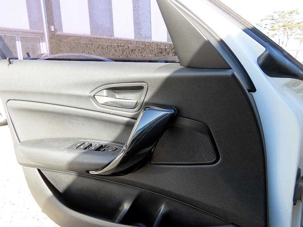 BMW 1 series - Vista 11