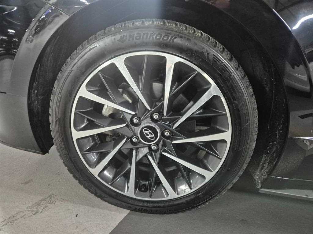 HYUNDAI Sonata - Vista 5