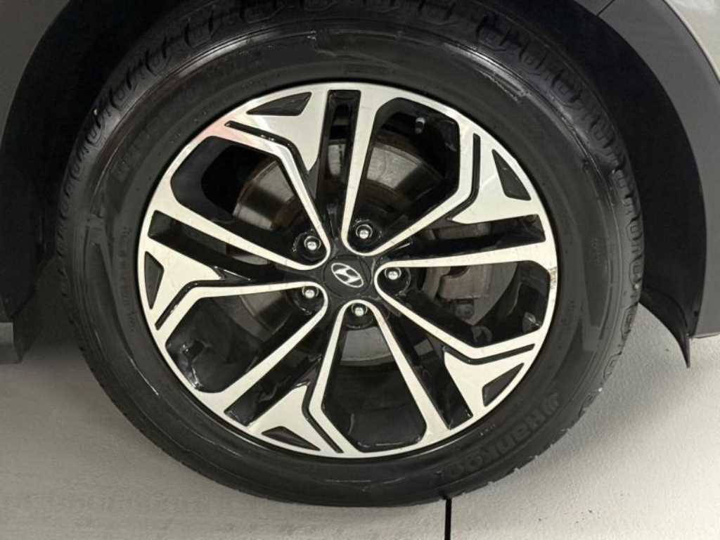 HYUNDAI Santa Fe - Vista 7