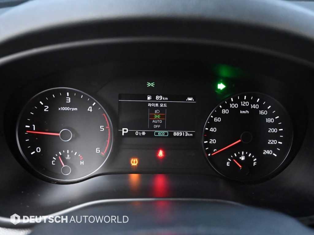 KIA Sportage - Vista 8