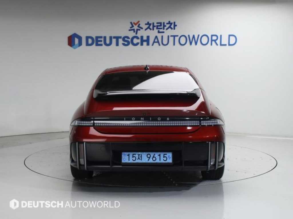 HYUNDAI Ioniq 6 - Vista 4