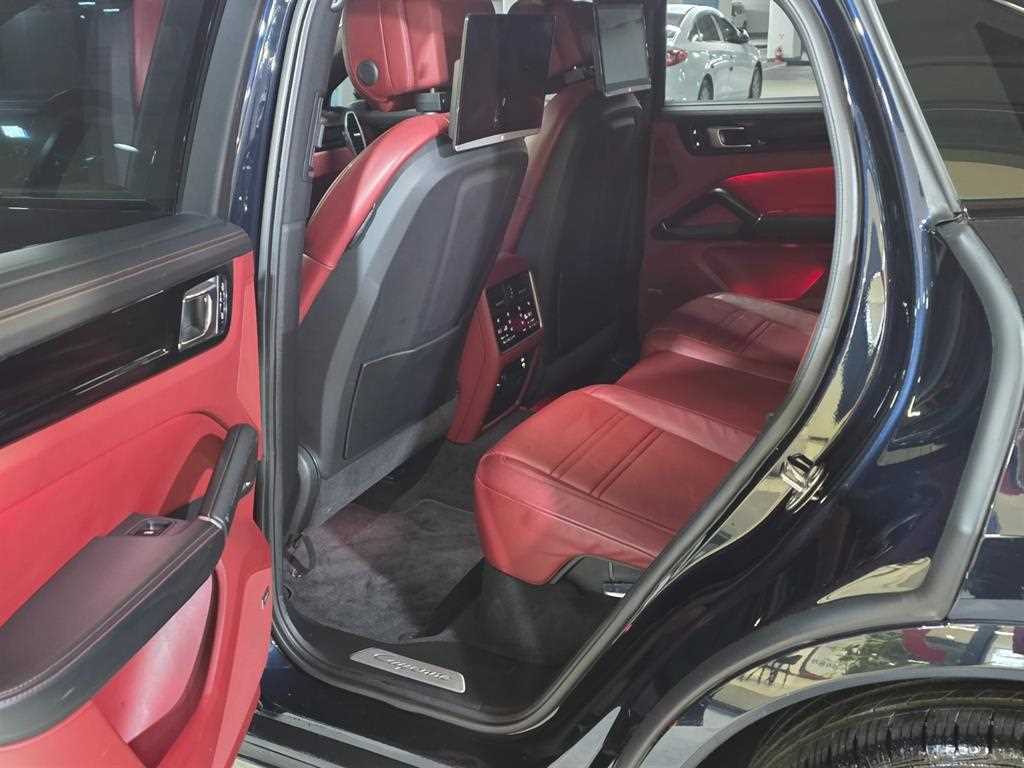 Porsche Cayenne - Vista 5