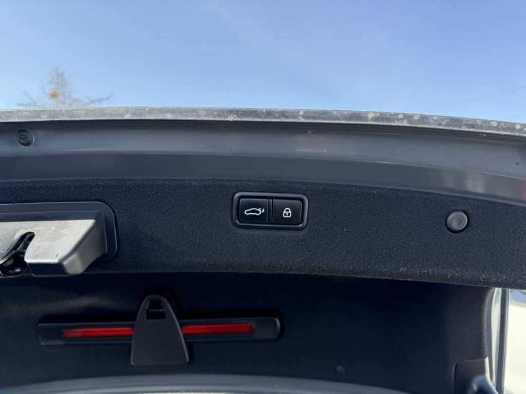 Genesis G80 2018 Negro - Importación desde Corea - HF Imports Iquique - Foto 16