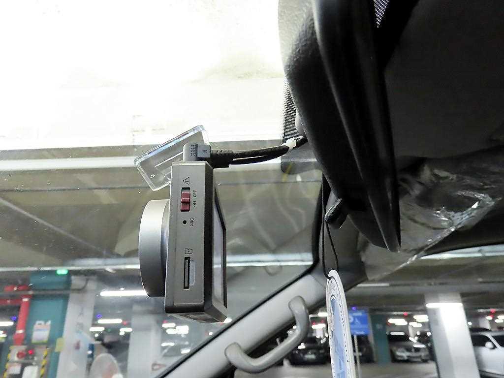 HYUNDAI Starex 2015 Amarillo - Importación desde Corea - HF Imports Iquique - Foto 13