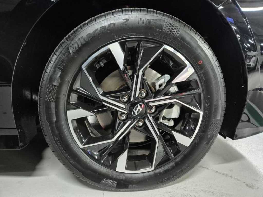 HYUNDAI Sonata - Vista 5