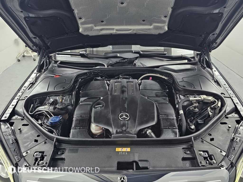 Mercedes Benz S Class - Vista 6