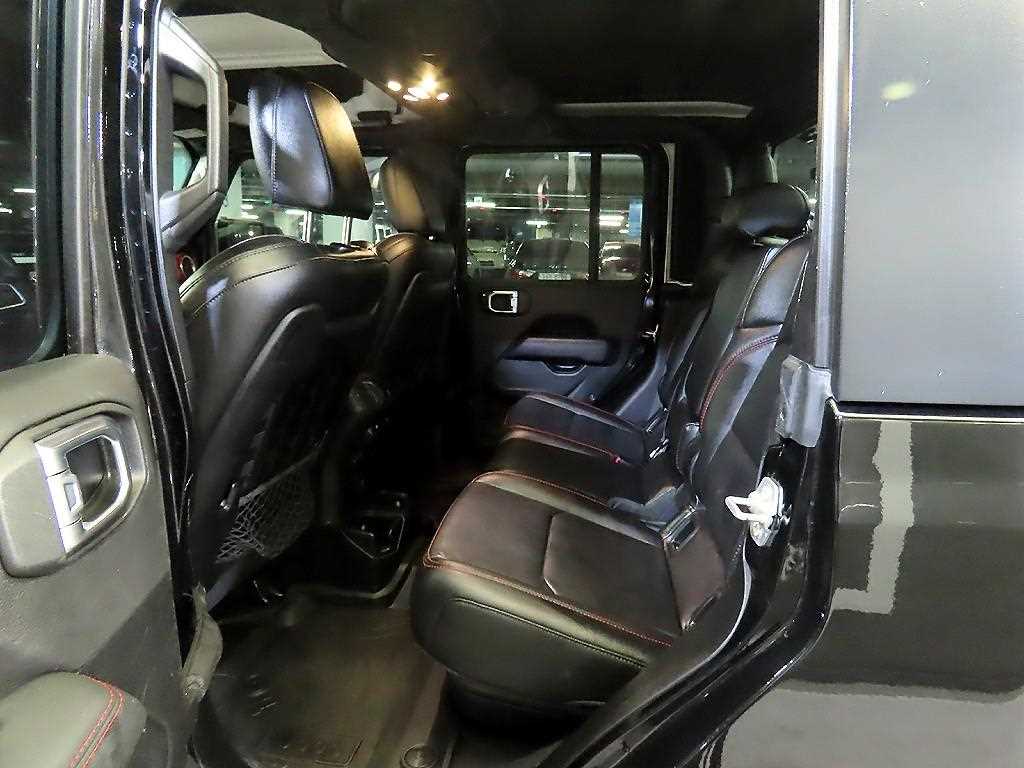 Jeep Gladiator - Vista 7